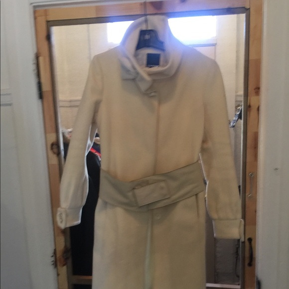 Mackage coat - Picture 1 of 3